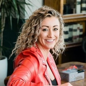 Meet your Posher, Staria